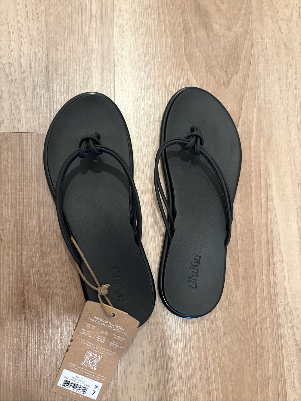 OLUKAI Aka Flip Flop